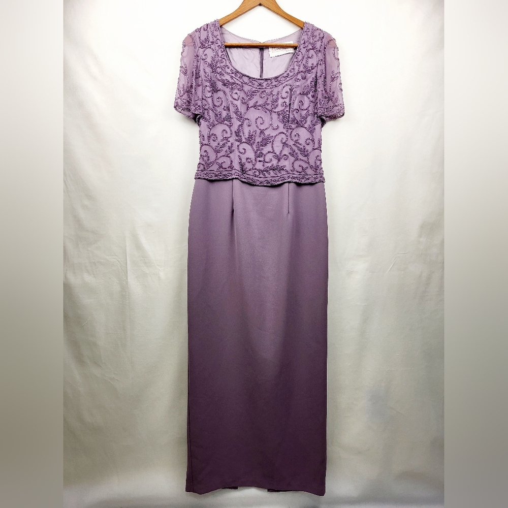 *Vintage*Montage By Mon Cheri Elegant Purple Beaded Women's Dress Size 6 (Small)